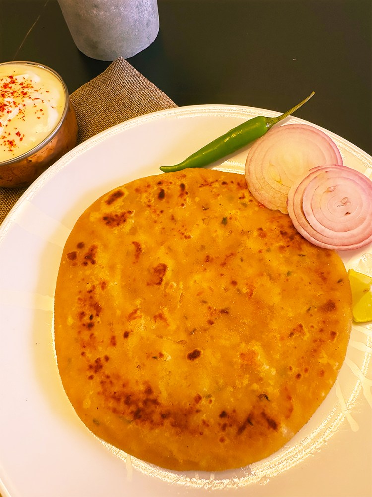 Gobi Paratha Recipe - Curry Loves