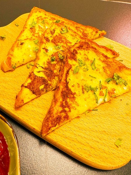 egg-masala-bread-toast-curry-loves