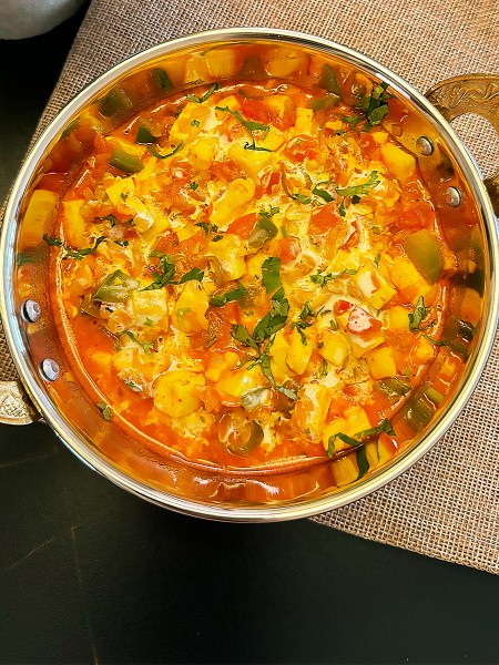 paneer-sabji-curry-loves