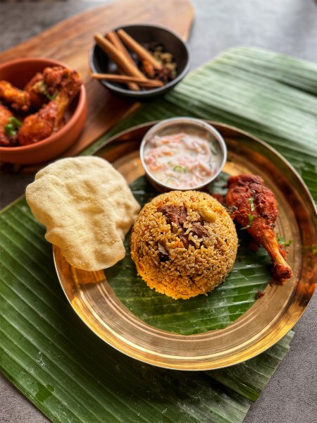 thalappakatti-mutton-biryani-curry-loves