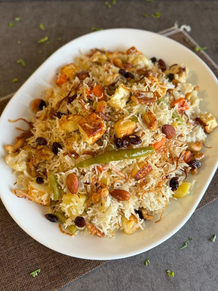 NAVRATAN-PULAO-curry-loves