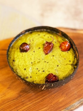 coriander-coconut-chutney-curry-loves